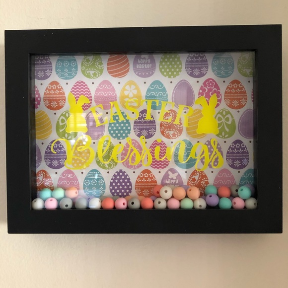 Easter Shadow Box - Picture 1 of 3